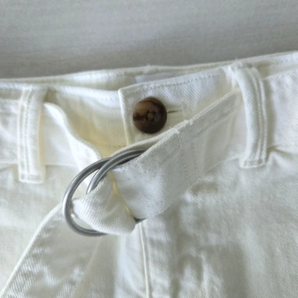 NWOT GAP 4" High Rise Belted White Jean Shorts - Picture 6 of 13